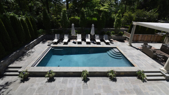 Dahut Residence Pool and Flagstone Patio