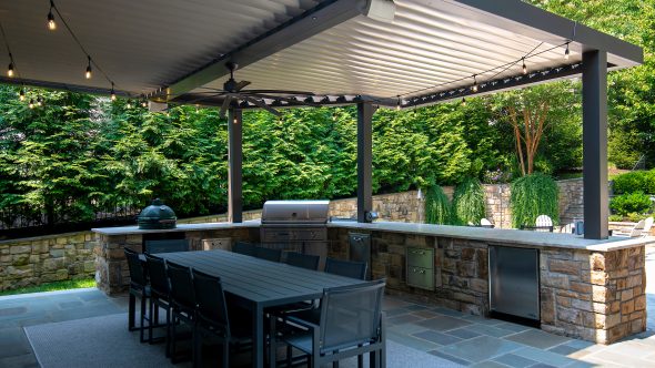 Bradgrove Custom Pergola