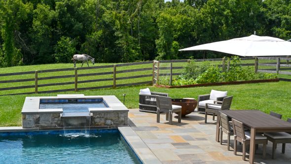 A Lovely Pastoral Setting Pool, Spa and Stone Patio